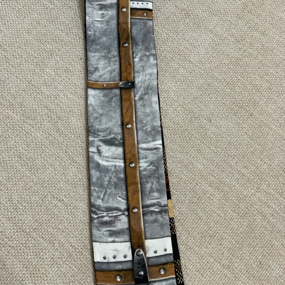 Louis Vuitton Time Trunk Bandeau - Picture 15 of 16